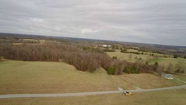 15 Acres of Land for Sale in Loretto, Kentucky