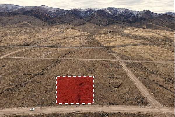 1.57 Acres of Residential Land for Sale in Lovelock, Nevada