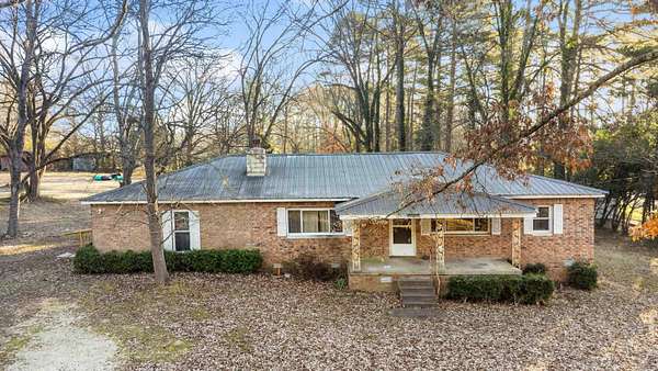 3.1 Acres of Residential Land with Home for Sale in Benton, Arkansas