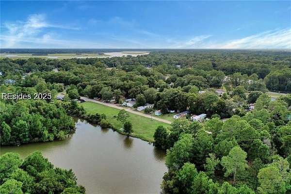 5 Acres of Residential Land for Sale in Bluffton, South Carolina