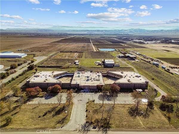 21.2 Acres of Improved Commercial Land for Sale in Coalinga, California