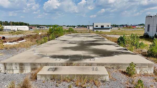 34 Acres of Commercial Land for Sale in Mayfield, Kentucky