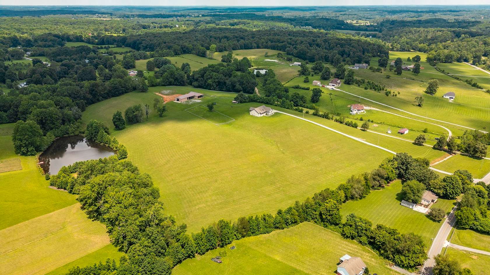 27.1 Acres of Agricultural Land with Home for Sale in Bethpage, Tennessee