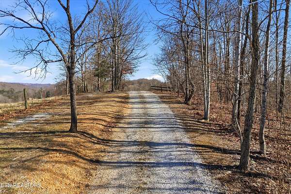1.15 Acres of Residential Land for Sale in La Follette, Tennessee