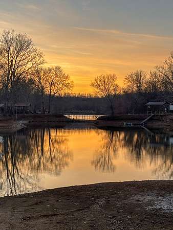 Residential Land for Sale in Lobelville, Tennessee