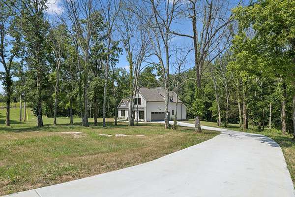 11.7 Acres of Land with Home for Sale in Lebanon, Tennessee