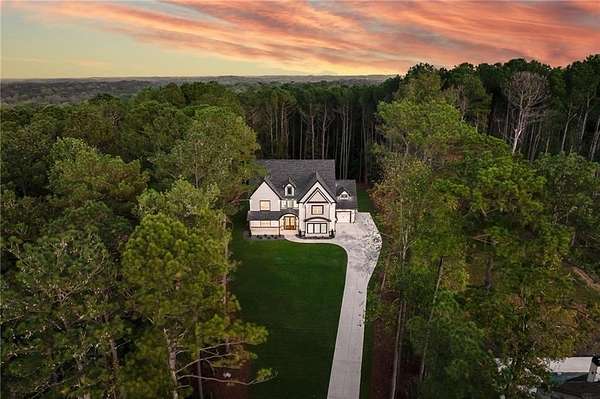 1.5 Acres of Residential Land with Home for Sale in Winder, Georgia