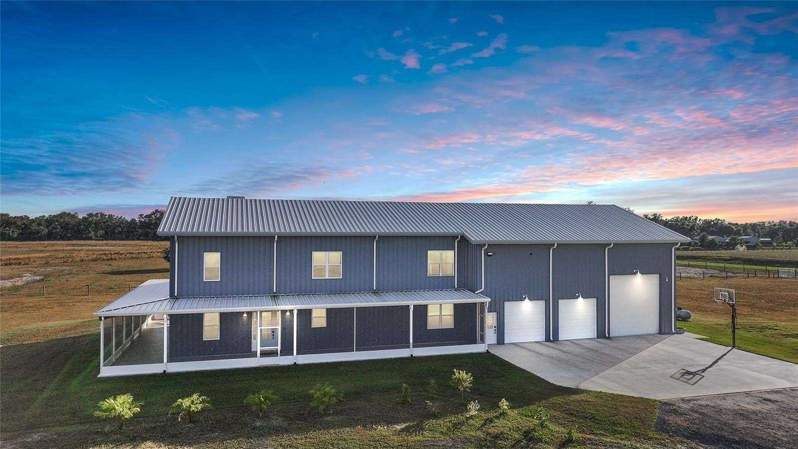 10 Acres of Residential Land with Home for Sale in Arcadia, Florida