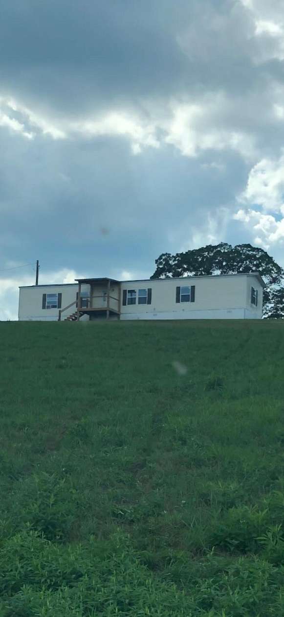 2.5 Acres of Residential Land with Home for Sale in Nancy, Kentucky