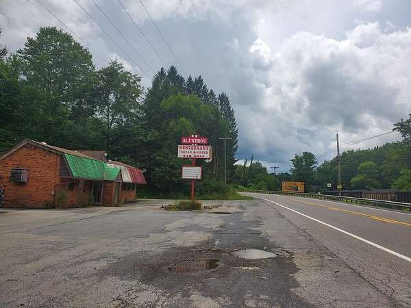 2 Acres of Improved Commercial Land for Sale in Rainelle, West Virginia