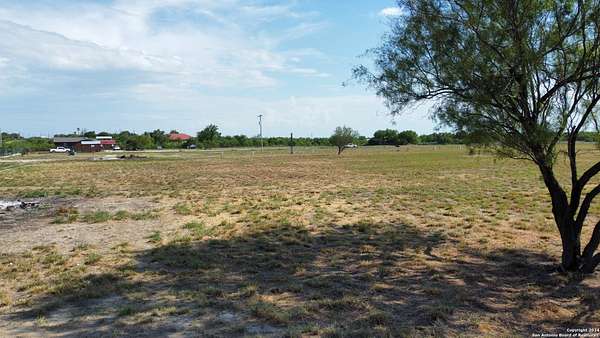 10 Acres of Mixed-Use Land for Sale in Crystal City, Texas