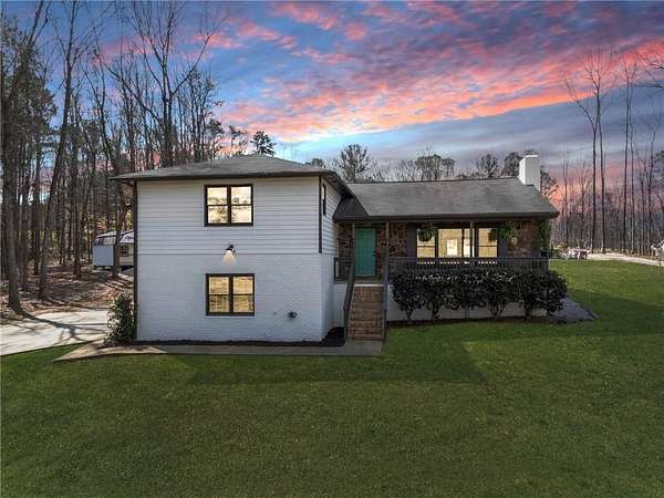 1.5 Acres of Residential Land with Home for Sale in Villa Rica, Georgia