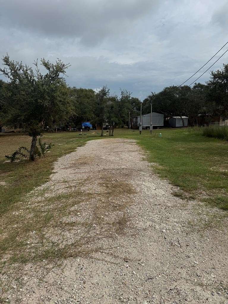 1.52 Acres of Residential Land for Sale in Rockport, Texas