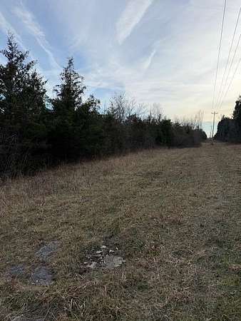 5 Acres of Land for Sale in Lawrenceburg, Kentucky