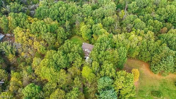 18.8 Acres of Recreational Land with Home for Sale in Alliance, Ohio