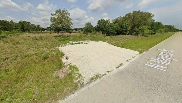 1.25 Acres of Residential Land for Sale in Clewiston, Florida