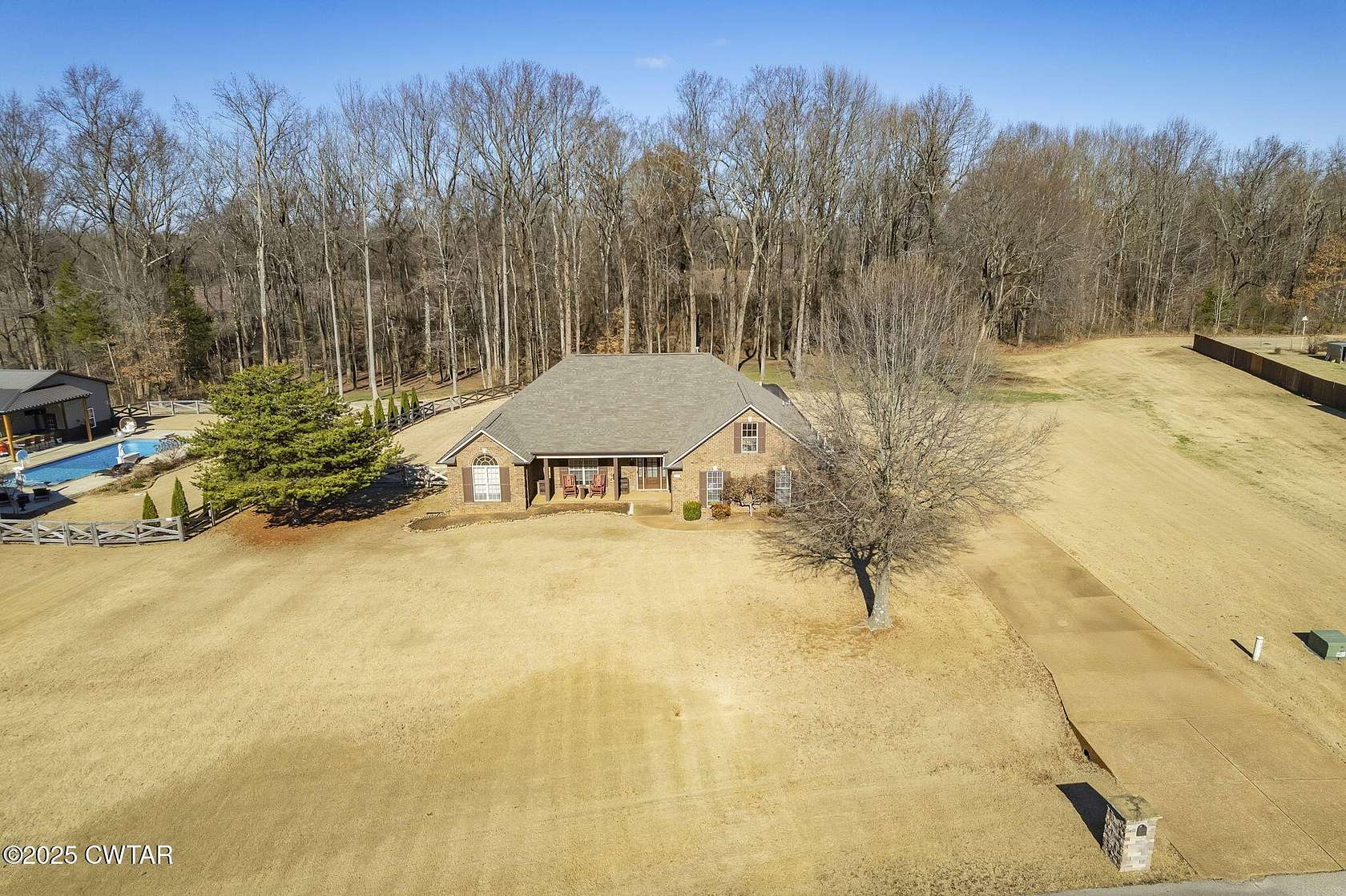 2 Acres of Residential Land with Home for Sale in Medina, Tennessee