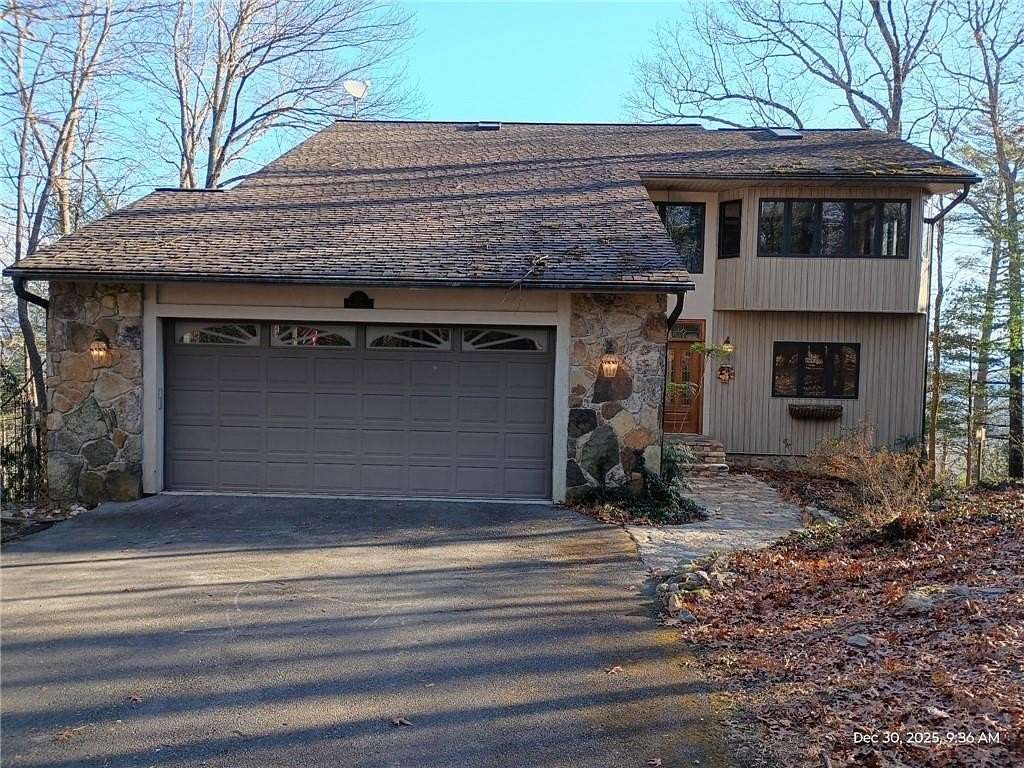 1.8 Acres of Residential Land with Home for Sale in Chatsworth, Georgia