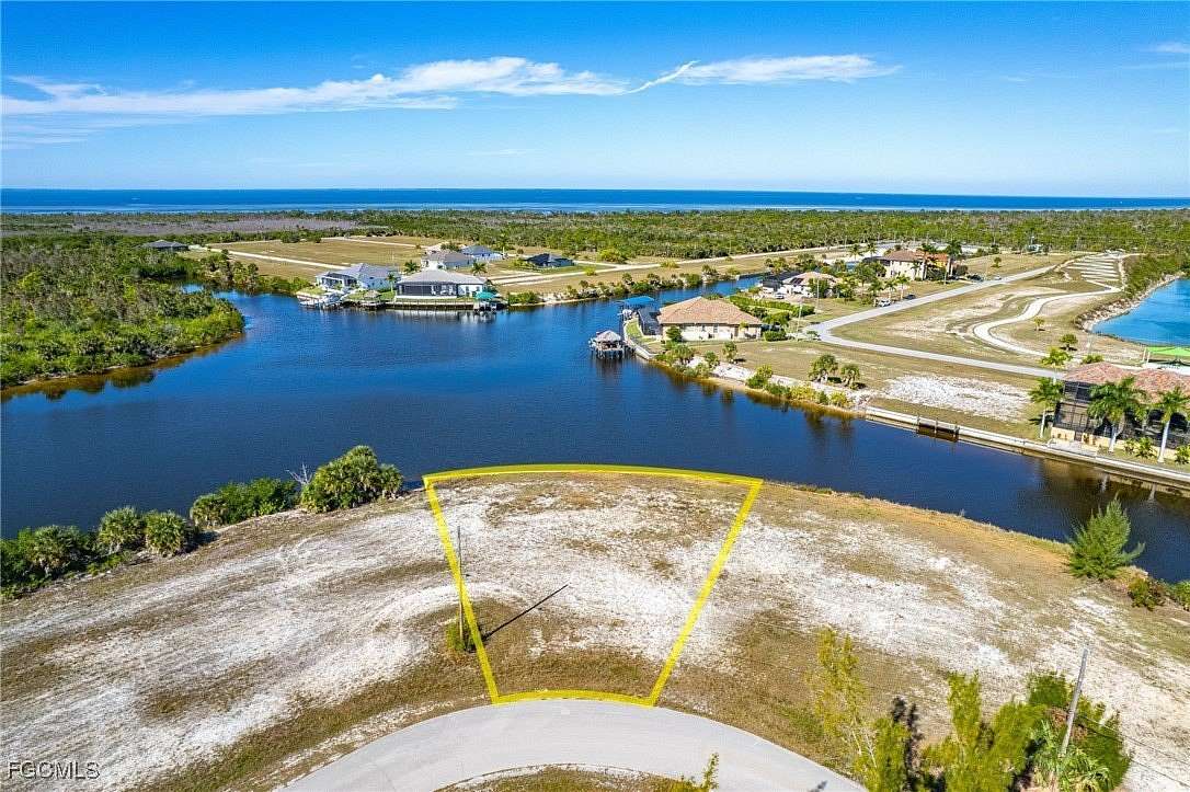 0.3 Acres of Residential Land for Sale in Cape Coral, Florida