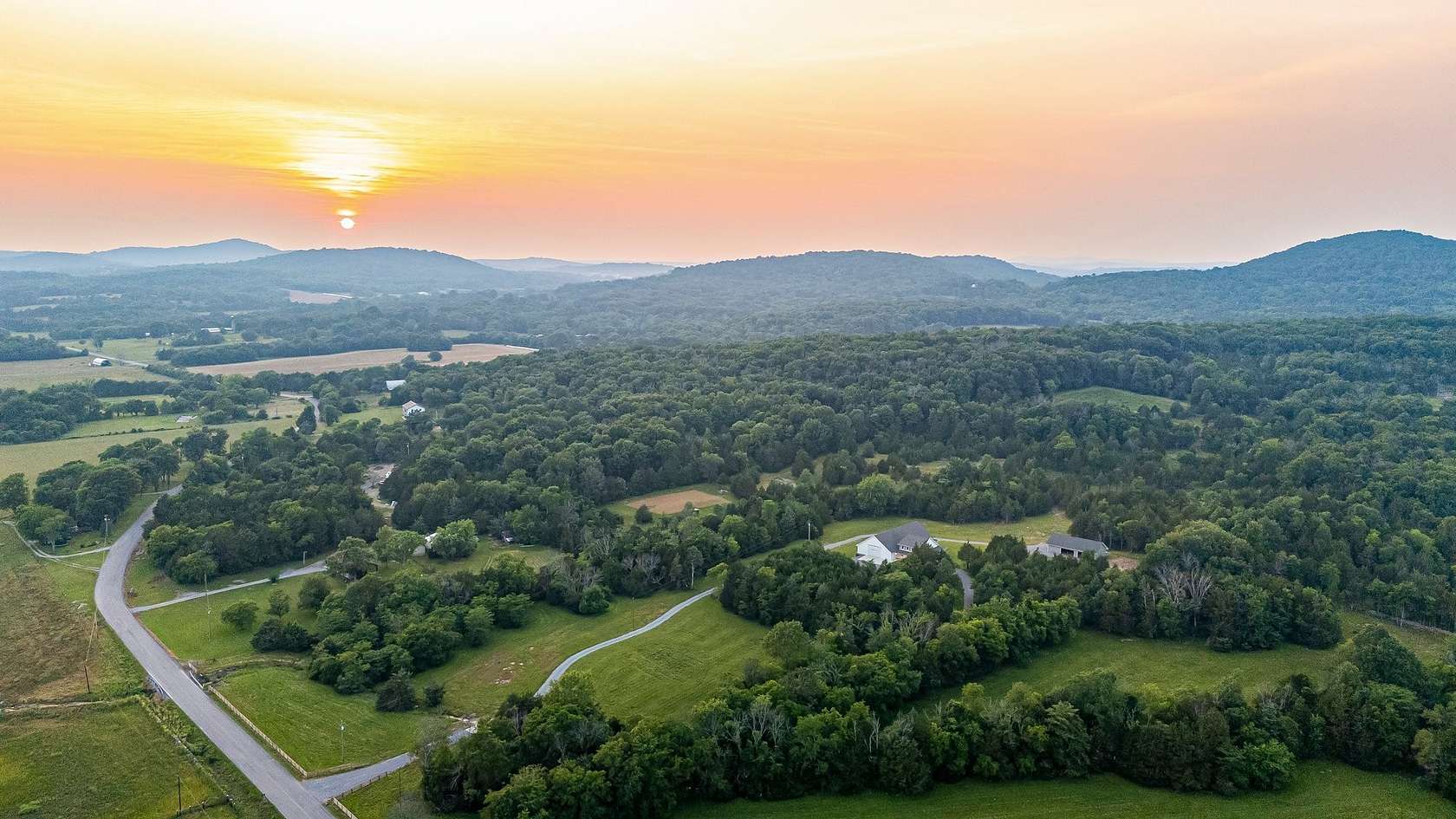 305 Acres of Recreational Land & Farm for Sale in Milton, Tennessee