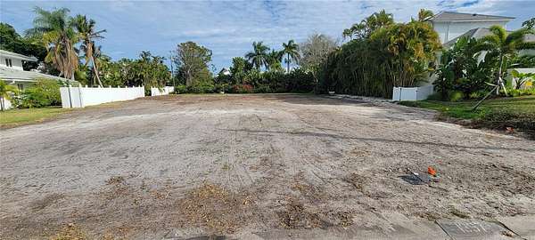 0.39 Acres of Residential Land for Sale in Sarasota, Florida