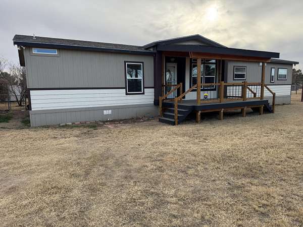 5 Acres of Residential Land with Home for Sale in Lubbock, Texas