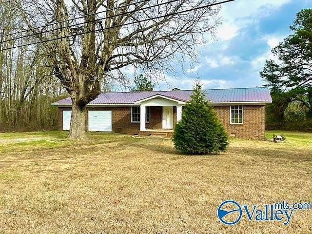 3 Acres of Residential Land with Home for Sale in Fort Payne, Alabama