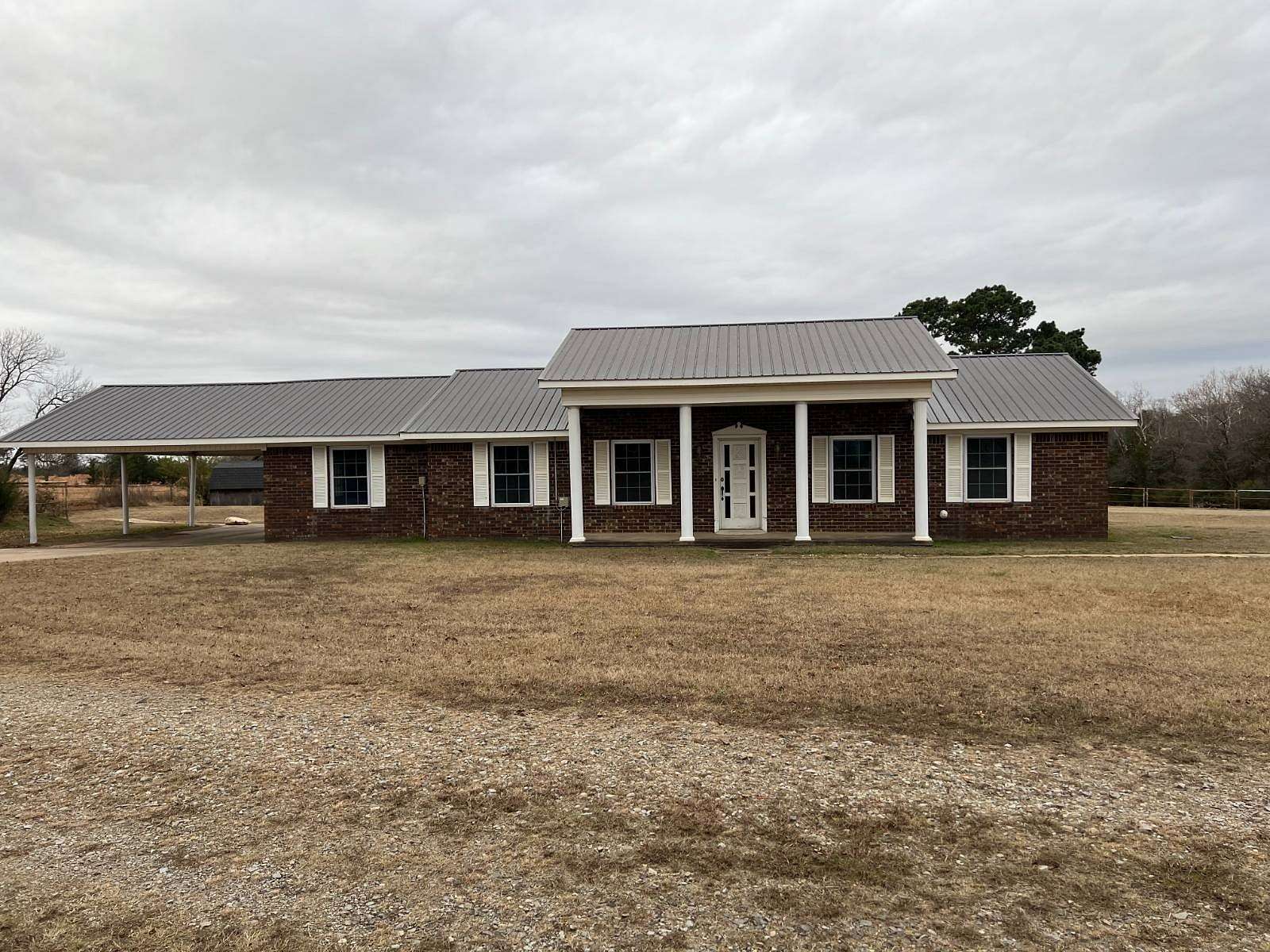 19.5 Acres of Land with Home for Sale in Ozark, Arkansas