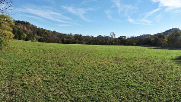 9.86 Acres of Residential Land for Sale in Liberty, Tennessee