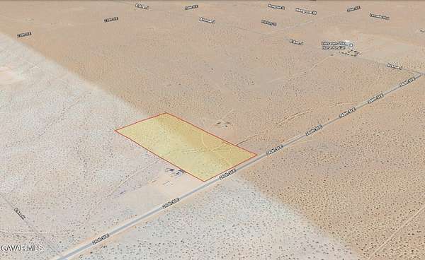 20 Acres of Land for Sale in Lancaster, California