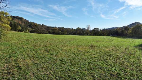 9.7 Acres of Residential Land for Sale in Liberty, Tennessee