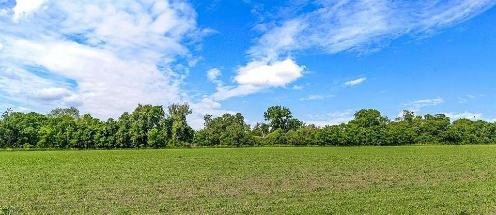 10.1 Acres of Land for Sale in Poolville, Texas