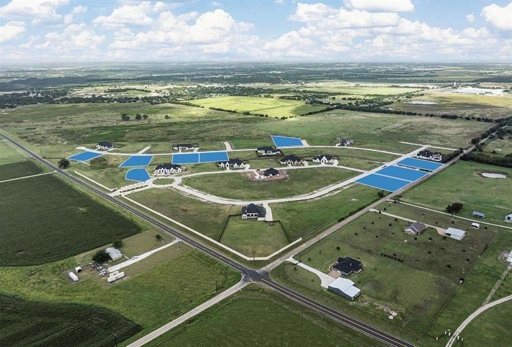 6.5 Acres of Residential Land for Sale in Lorena, Texas