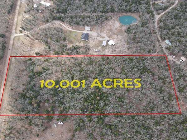 10 Acres of Land for Sale in Eustace, Texas