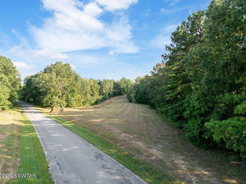 1.18 Acres of Land for Sale in Huntingdon, Tennessee