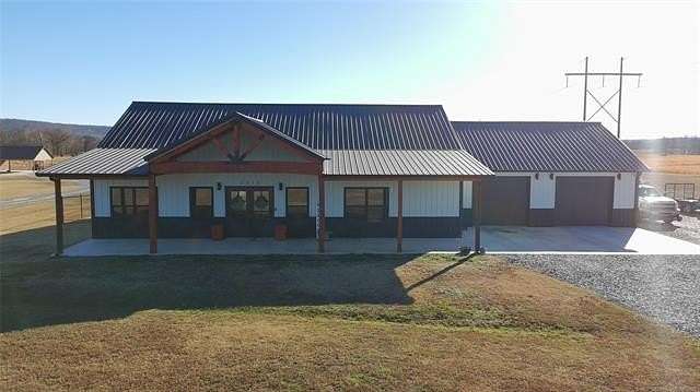 3.9 Acres of Residential Land with Home for Sale in Fort Gibson, Oklahoma