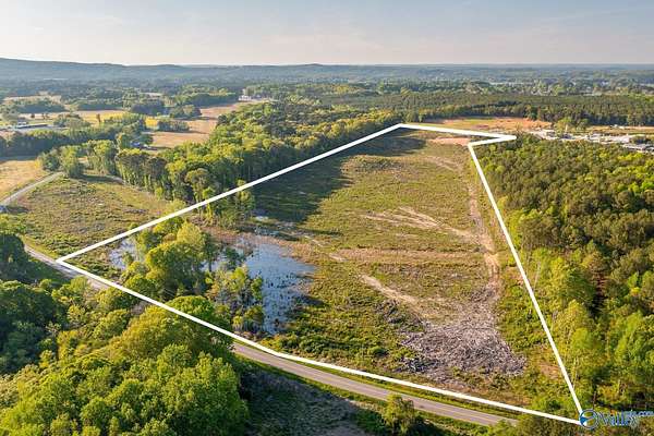 30 Acres of Mixed-Use Land for Sale in Centre, Alabama