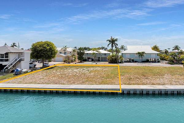 0.19 Acres of Residential Land for Sale in Key Colony Beach, Florida
