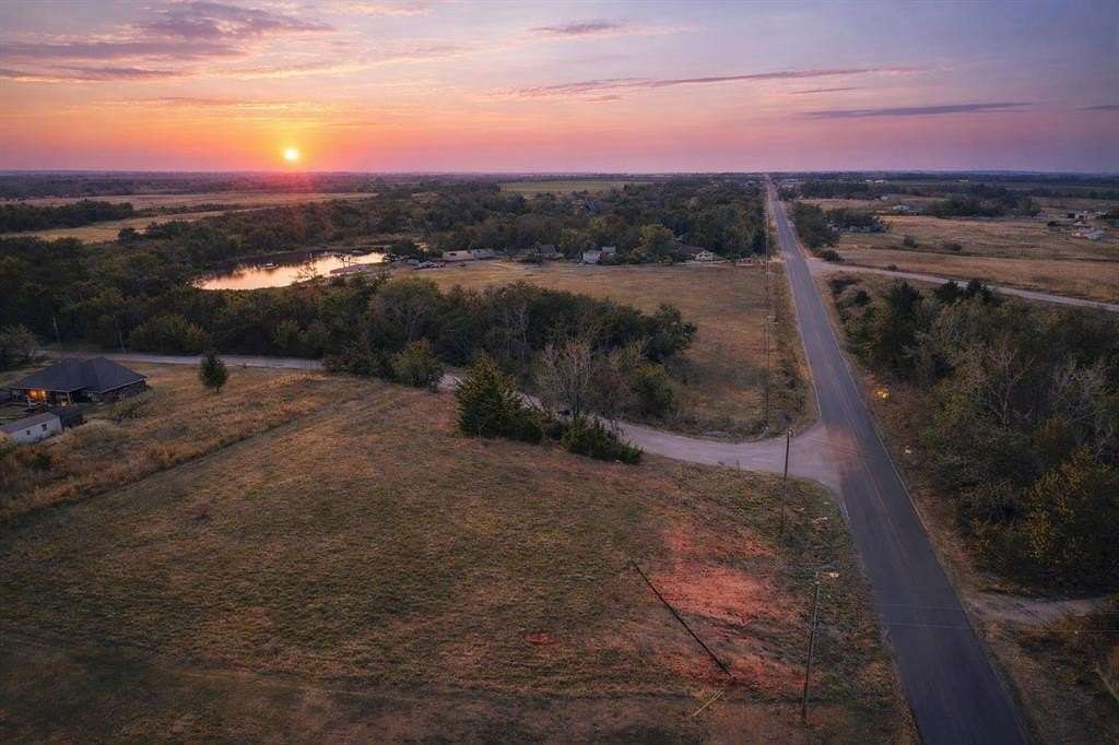 2 Acres of Residential Land for Sale in Tuttle, Oklahoma