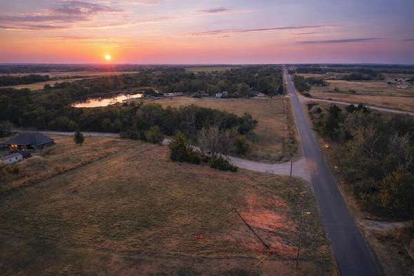 2 Acres of Residential Land for Sale in Tuttle, Oklahoma