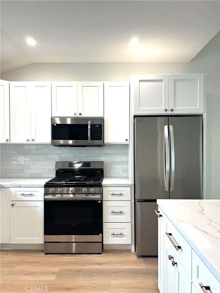 8.87 Acres of Residential Land with Home for Lease in Irvine, California