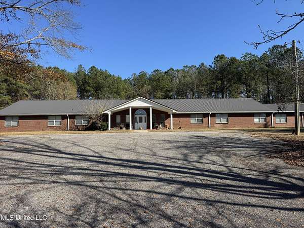 6 Acres of Improved Commercial Land for Lease in Laurel, Mississippi