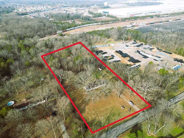 3.24 Acres of Improved Commercial Land for Sale in Smyrna, Tennessee