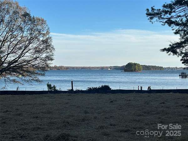 0.95 Acres of Residential Land for Sale in Mooresville, North Carolina