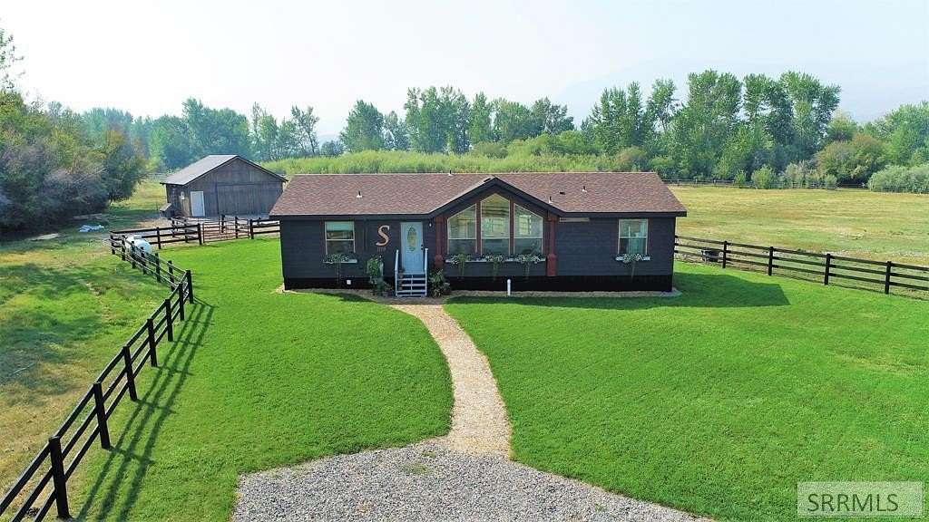 16.5 Acres of Land with Home for Sale in Salmon, Idaho