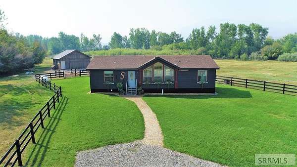 16.5 Acres of Land with Home for Sale in Salmon, Idaho