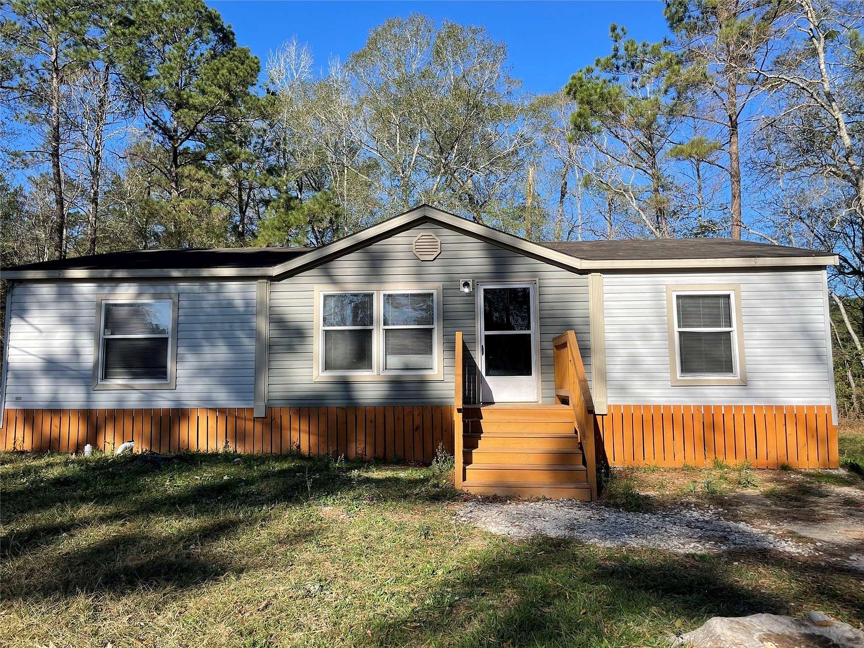 4 Acres of Residential Land with Home for Lease in Conroe, Texas