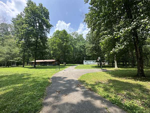 14.7 Acres of Mixed-Use Land for Sale in Tennessee Ridge, Tennessee