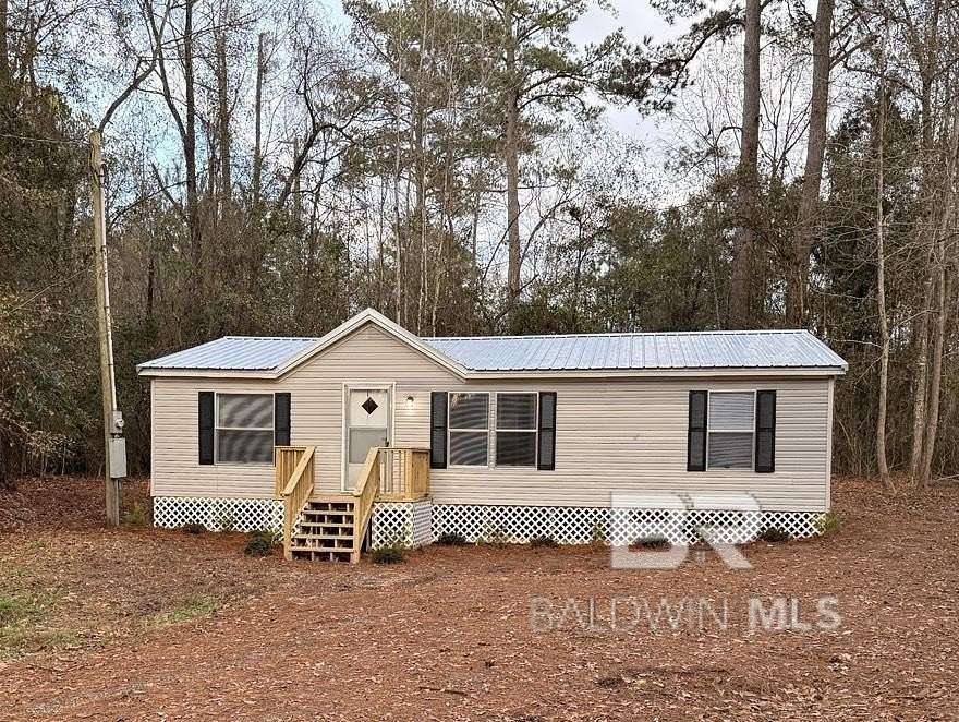 1.7 Acres of Residential Land with Home for Sale in Stockton, Alabama