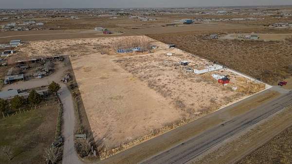 7.68 Acres of Land for Sale in Seminole, Texas